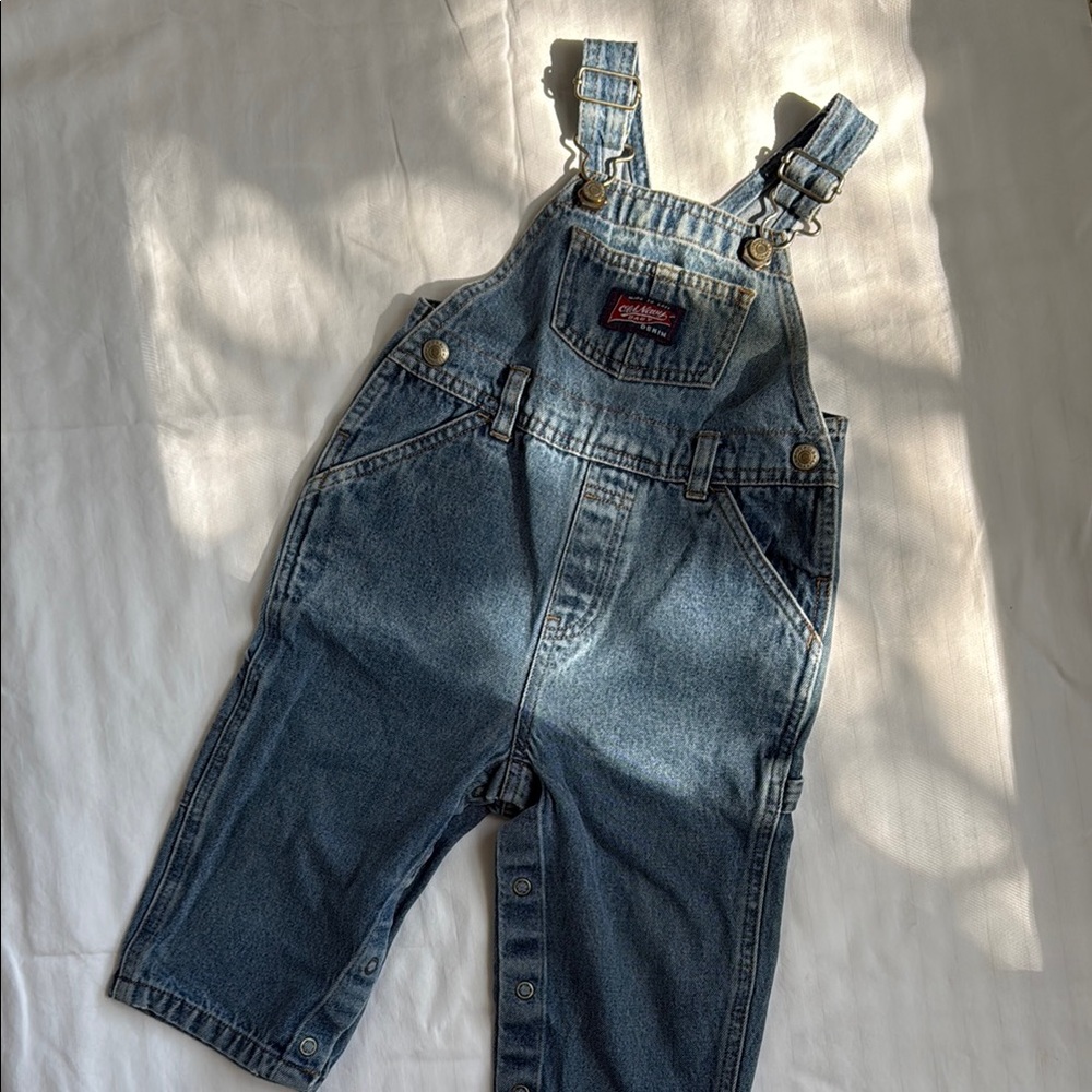 Old Navy Light Blue Denim Overalls Size 12-18 Months